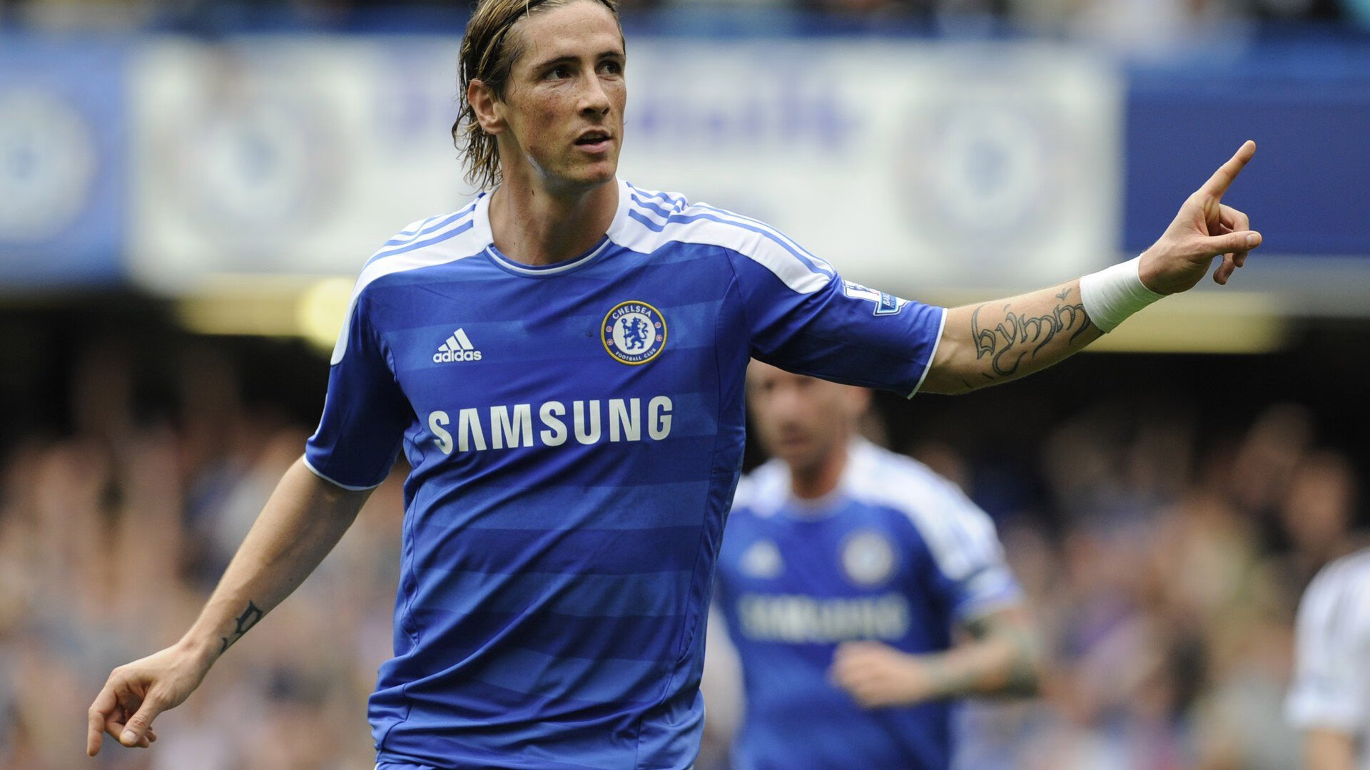 罗德里数据全面爆炸！曼联单节拉开马德里竞技，战术革命还是偶然爆发？