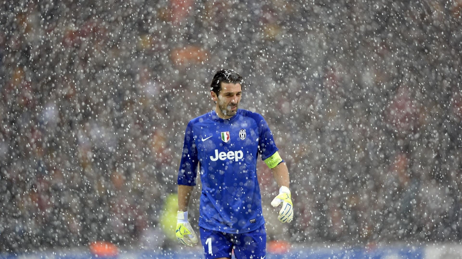 开云官网-当勇士的洪流遇上费城的砥柱，恩比德如何成为撕裂雷霆防线的关键先生