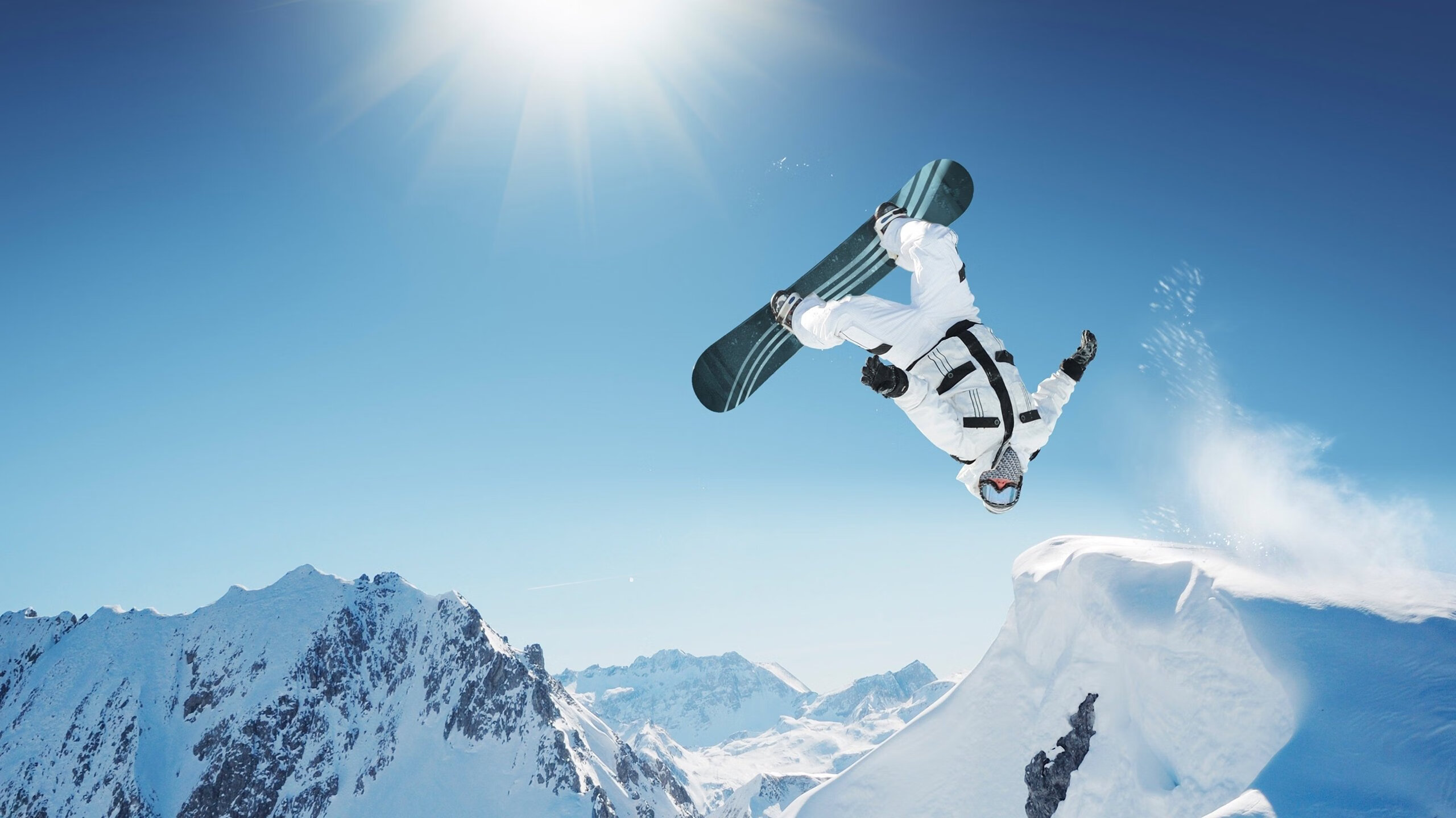 武切维奇全程高能输出!开拓者鏖战快船,内线巨兽如何主宰赛场?